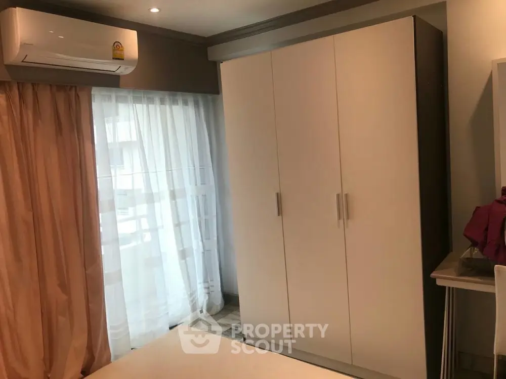  1 Bedroom Condo -13
