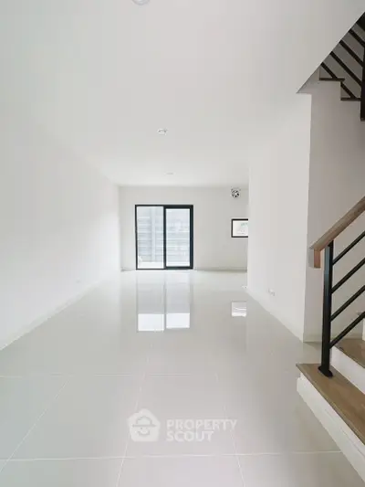 image_rental-13838242