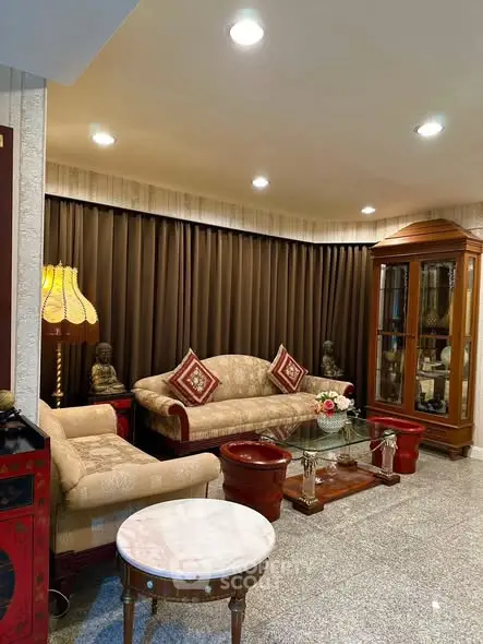 image_rental-29515752