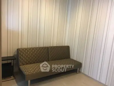 image_rental-1960256