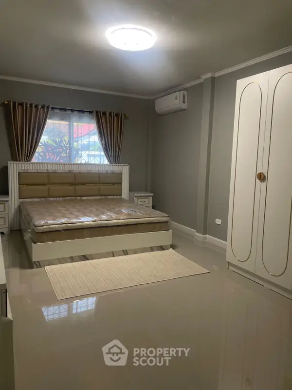 image_rental-28844199