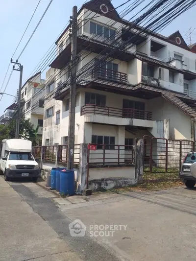 image_rental-29925902