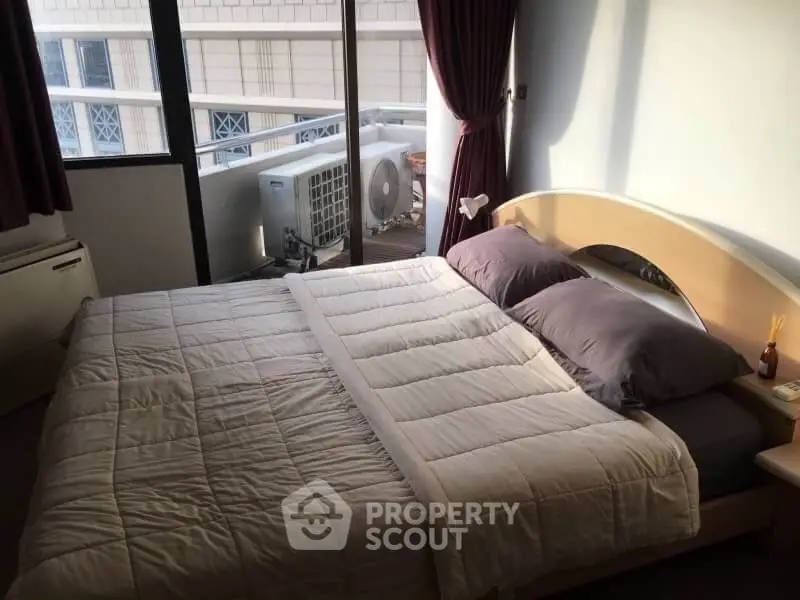  2 Bedrooms Condo at Regent Royal Place 1 Condominium-1