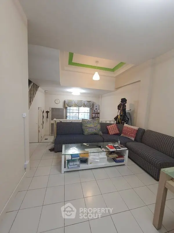 image_rental-17108653