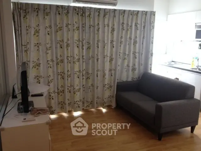 1 Bedroom Condo at The Parkland Taksin Thapa-1