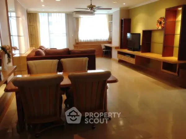 image_rental-5282329