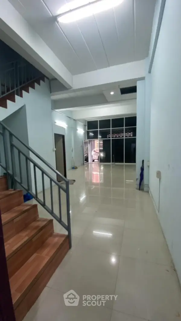 image_rental-11075419