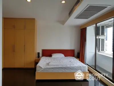 Fully Furnished 3 Bedrooms Condo at Diamond Tower-6