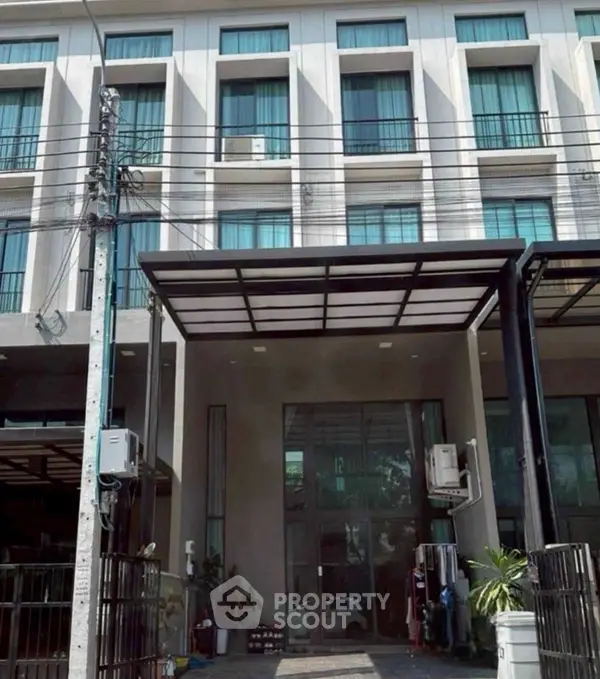 image_rental-27729748