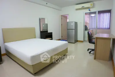  1 Bedroom Condo -2
