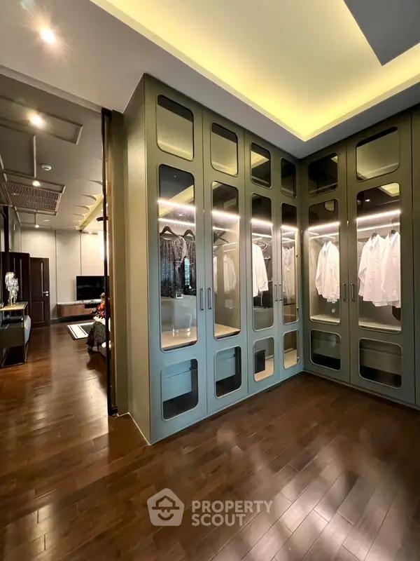 image_rental-28359498