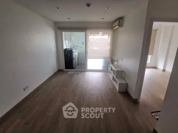 image_rental-13161470