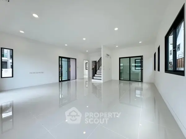 image_rental-29970677