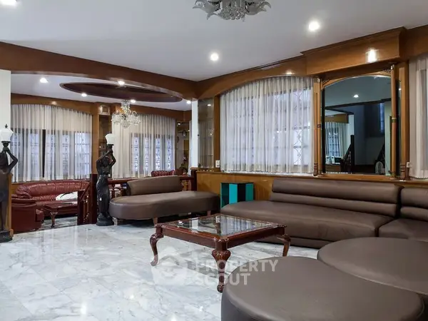 image_rental-23272778