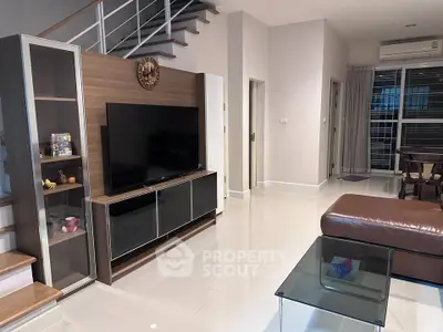 image_rental-29640734