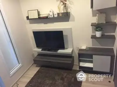  1 Bedroom Condo -3