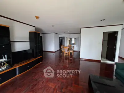 image_rental-29645778