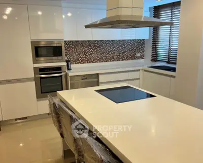 Screenshot 2567-05-08 at 21.27.41.jpg