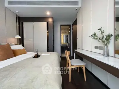 Luxurious modern bedroom with elegant decor and stylish furniture, perfect for relaxation and comfort.