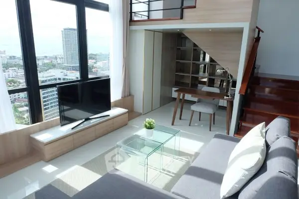 image_rental-10284657