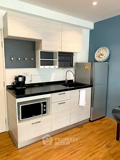  1 Bedroom Condo at Saranjai Mansion Condominium-4