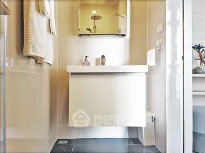  2 Bedrooms Condo at Park Origin Phrom Phong-5