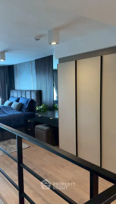 Luxurious modern bedroom with stylish decor and elegant furnishings, perfect for a serene retreat.