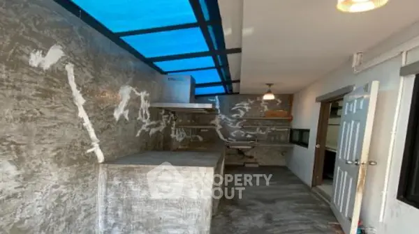 image_rental-13658000