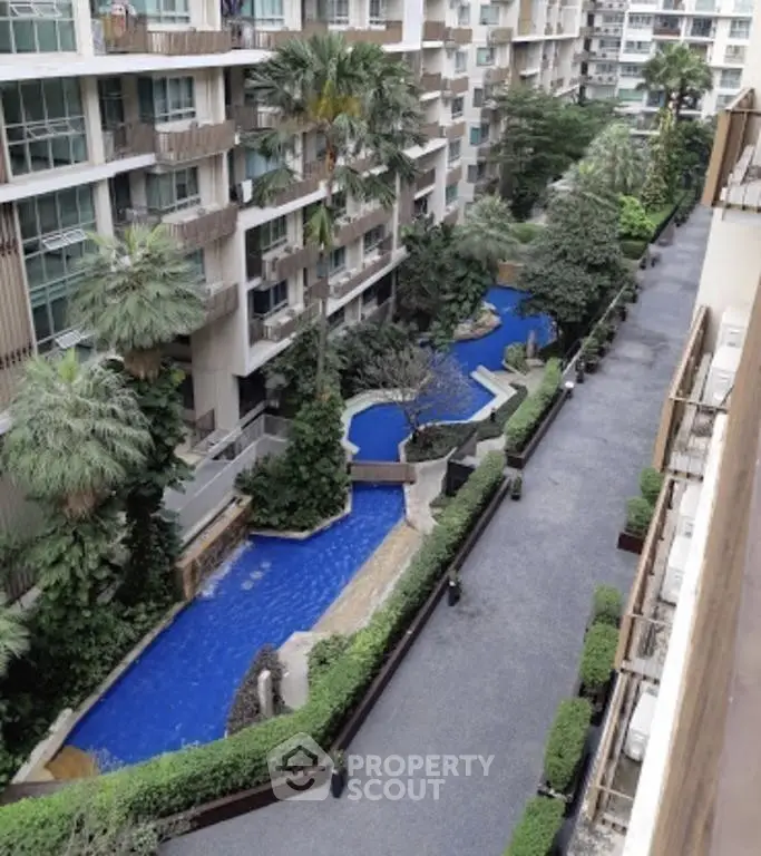  1 Bedroom Condo at The Clover Thonglor Residence-1