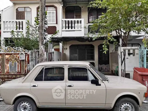 image_rental-12007229