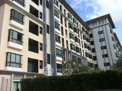  1 Bedroom Condo at S 1 Condominium Rama 9-2