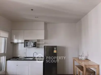  1 Bedroom Condo at The Parkland Taksin Thapa-2