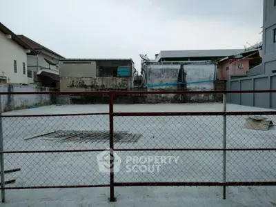 Spacious empty lot with potential for development in urban area