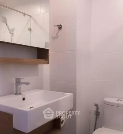 Screenshot 2569-03-23 at 22.25.18.jpg