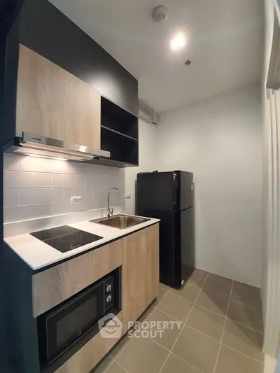  1 Bedroom Condo at The Base Phetkasem-5