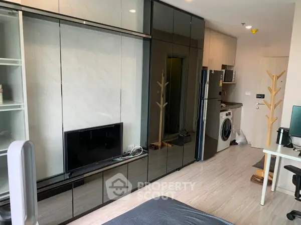 image_rental-6400447