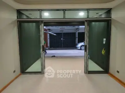 image_rental-30151362