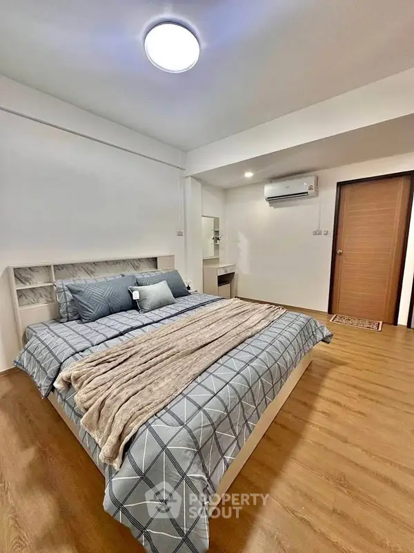 image_rental-29996706