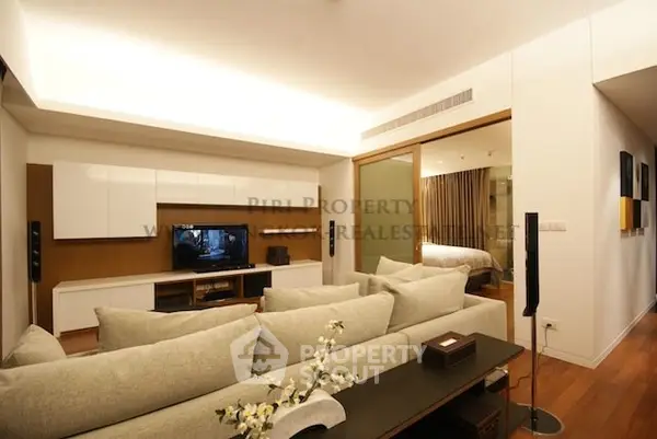 image_rental-5255340