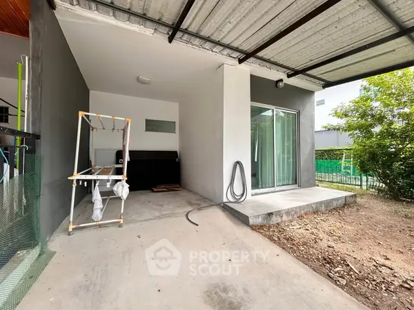 image_rental-31577570