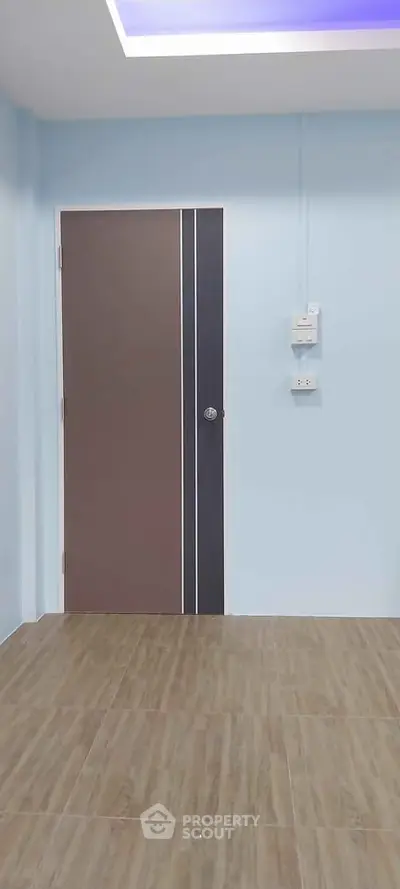 image_rental-31098726