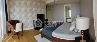  3 Bedrooms Condo at Royce Private Residence Sukhumvit 31-5
