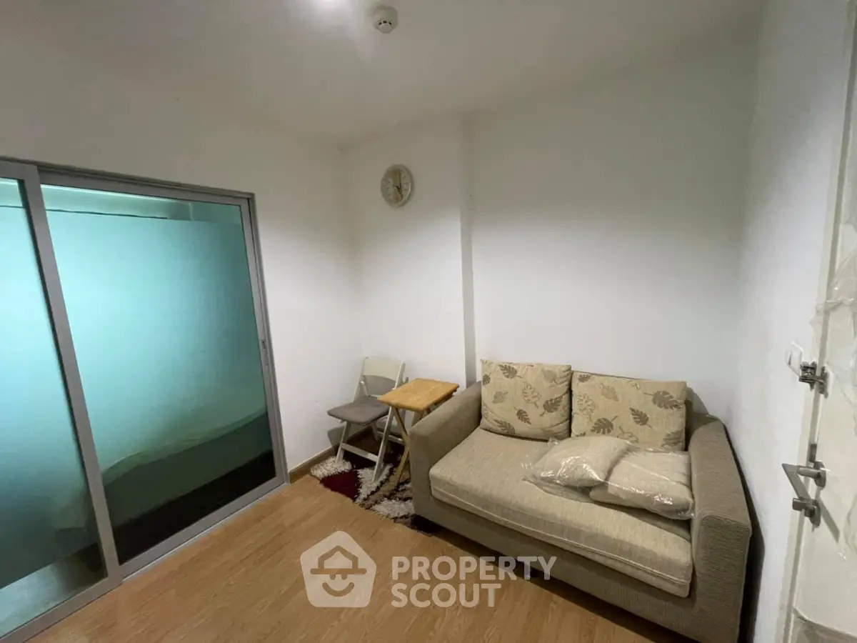 Fully Furnished 1 Bedroom Condo at Aspire Rama 4-1