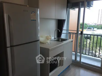  2 Bedrooms Condo at Chewathai Phetkasem 27-4