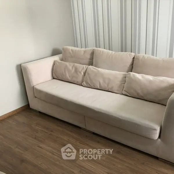 image_rental-9972471