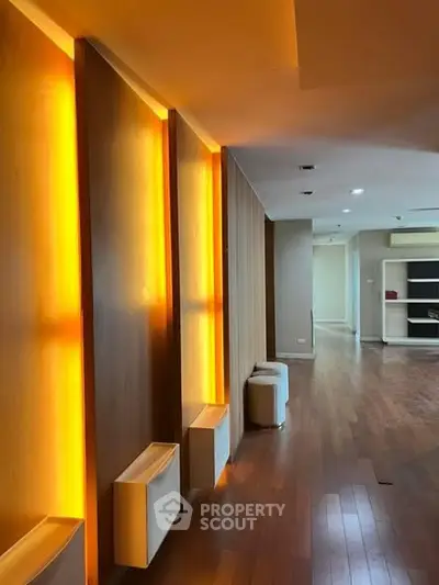 image_rental-28502842