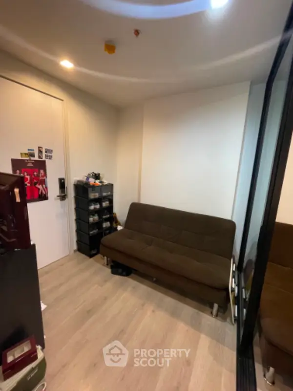 image_rental-8287487