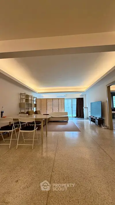 image_rental-28233849