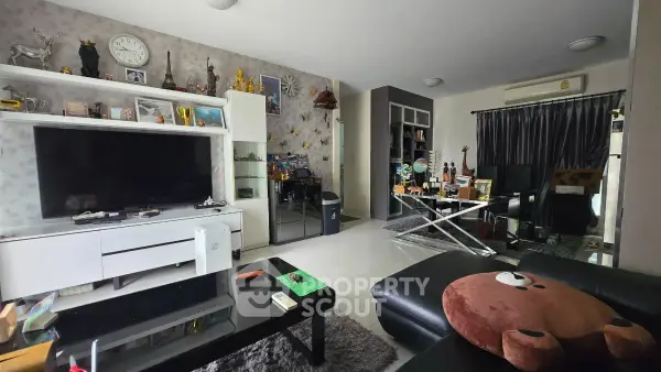 image_rental-31501171