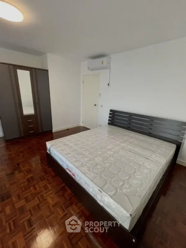 image_rental-29431910